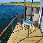 Hausboot *