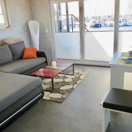 Båthotell Hausboot Fehmarn