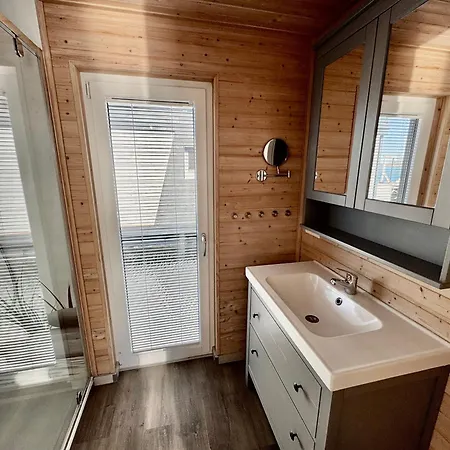 Båthotell Hausboot